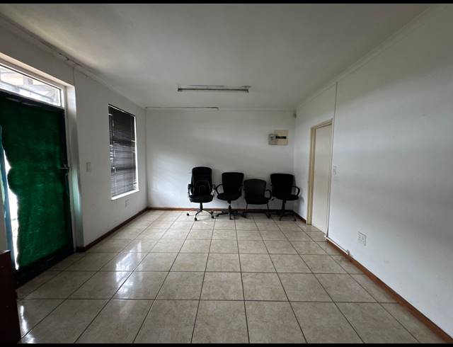 3 BEDROOM HOUSE FOR SALE IN HILLCREST HEIGHTS